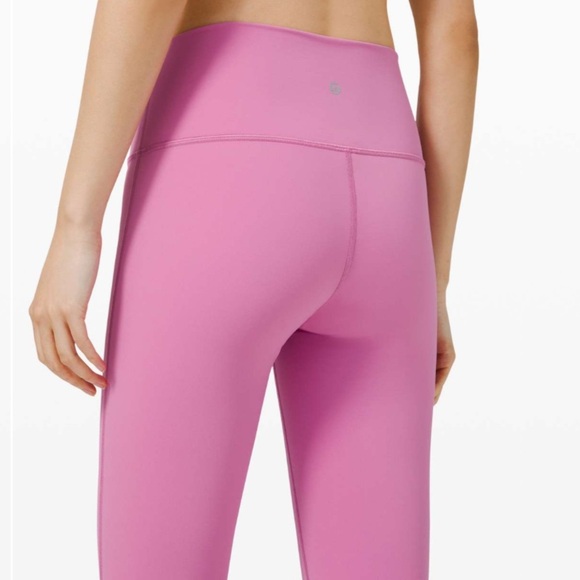Lululemon - Wunder Under High-Rise Tight 25" Full-On Luxtreme - Magenta Glow - 2 - Picture 5 of 12
